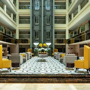 Four Points By Sheraton Production City, Дубай